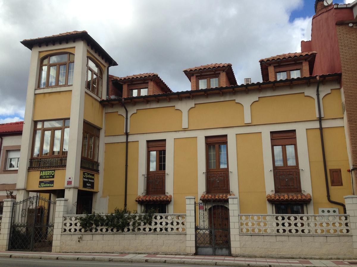 Villa Boleta A 5 Minutos De Leon, Casa Con Jardin San Andrés del Rabanedo Exterior foto