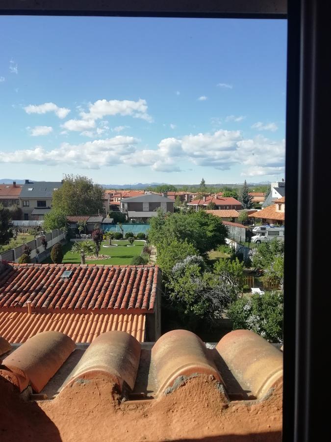 Villa Boleta A 5 Minutos De Leon, Casa Con Jardin San Andrés del Rabanedo Exterior foto