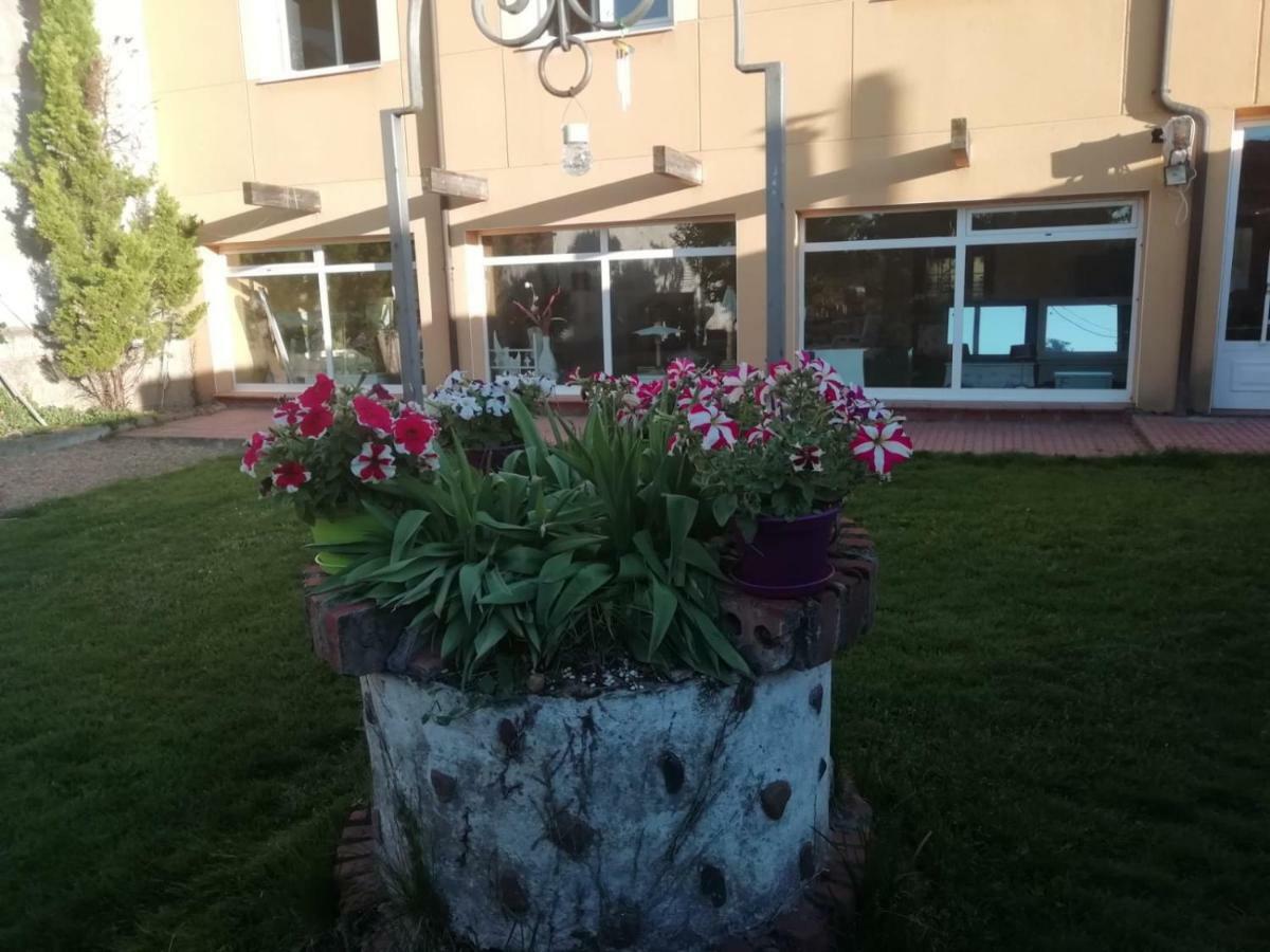 Villa Boleta A 5 Minutos De Leon, Casa Con Jardin San Andrés del Rabanedo Exterior foto